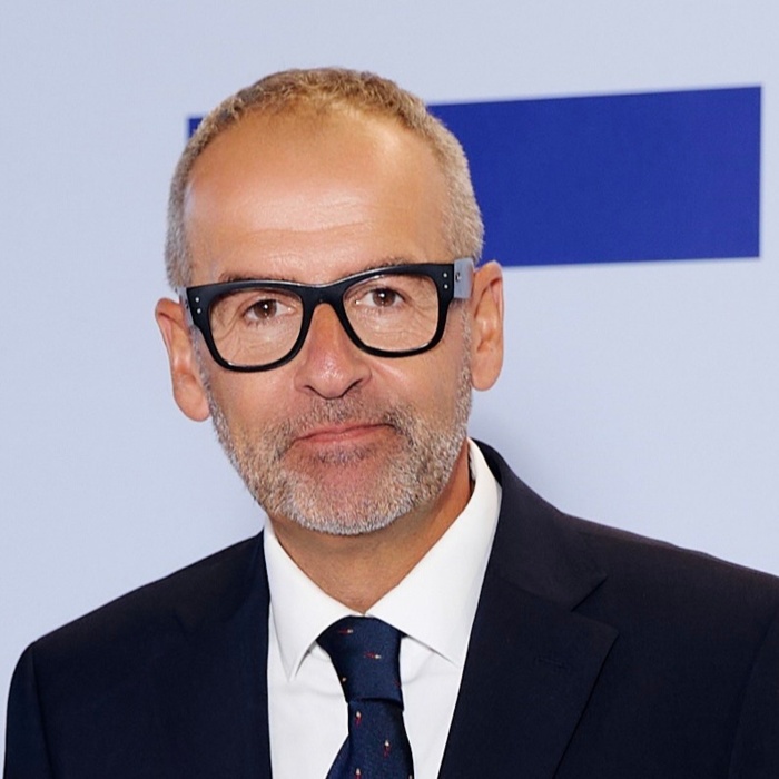 Prof dr hab. Piotr Stepnowski